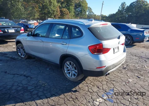 2015 BMW X1 xDrive28I z USA, uszkodzony, nr VIN WBAVL1C57FVY28274